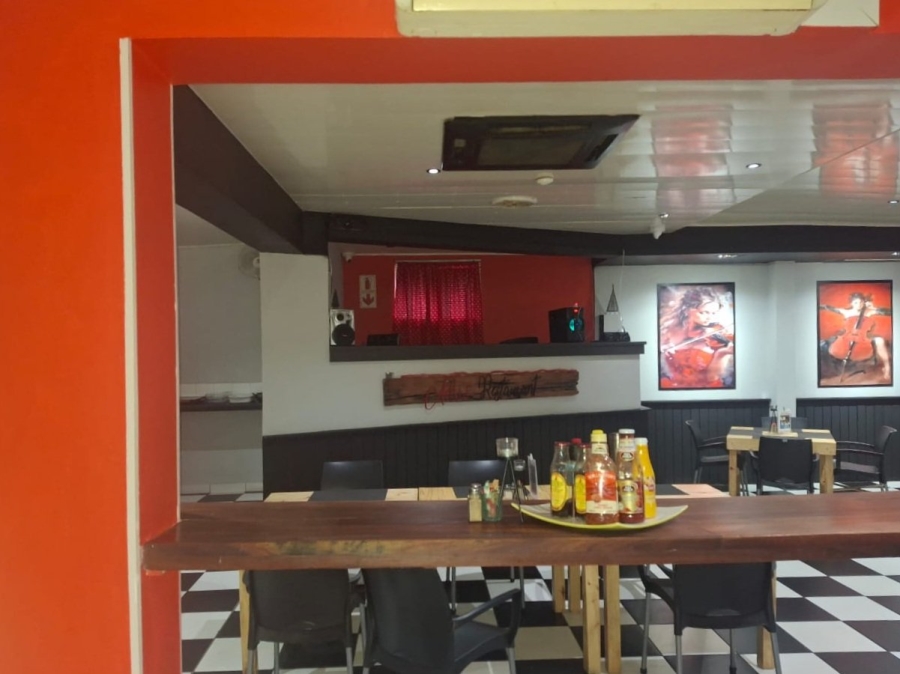  Bedroom Property for Sale in Despatch Central Eastern Cape